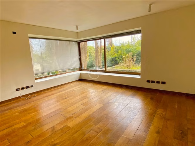 Casa en venta de 6 dorm. en Las Condes Los Dominicos - Imagen 33