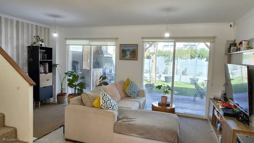 Venta Casa 3 Dormitorios, 3 Baños, 2 Estacionamiento