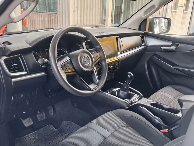 MAZDA BT-50 2023 - Imagen 12