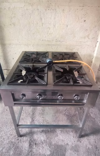 Cocina Semi Industrial Biggi CG4 | 4 Platos Acero Inoxidable | Buen Estado