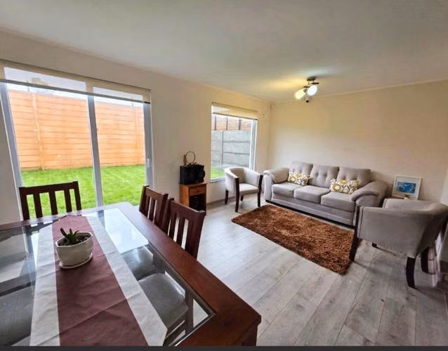 Arriendo casa Portal del Libertador - Imagen 2