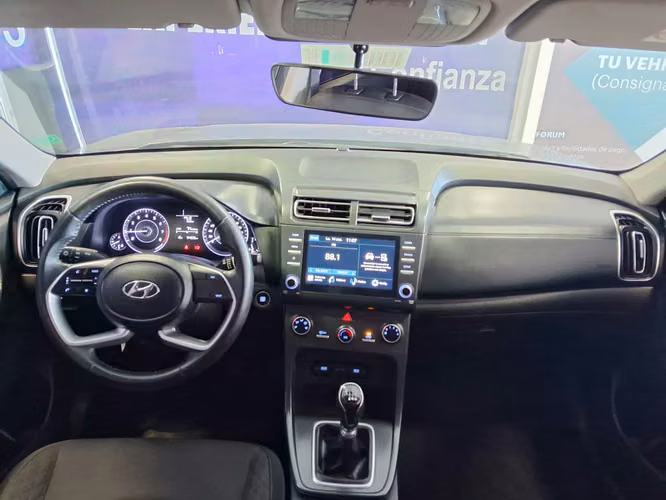 HYUNDAI CRETA 1.5 SU2I PLUS MT 2024 - Imagen 10