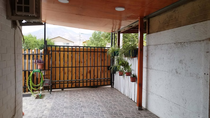 Arriendo hermosa casa aislada - Imagen 2