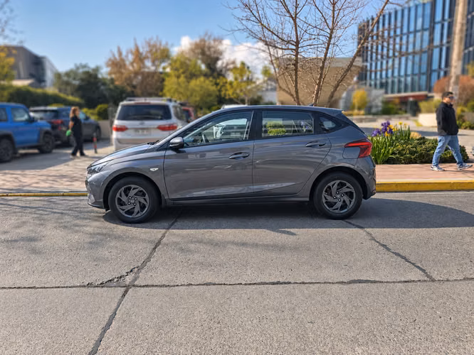 HYUNDAI I20 BI3 1.4 AT PLUS - 2023 | 4449