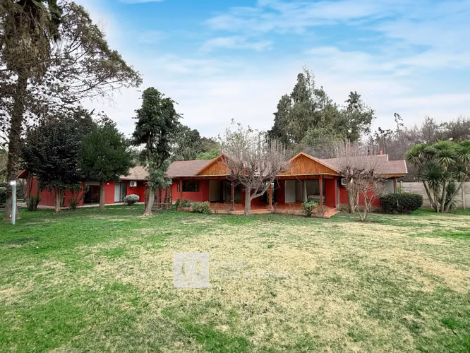 EXCLUSIVA  CASA EN VENTA  5022MT2 CON PISCINA 7HAB 5B