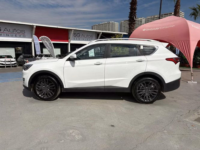 JETOUR X70 1.5 GLS MT - Imagen 6