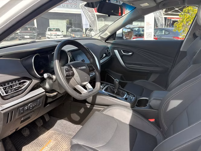 JETOUR X70 1.5 GLS MT - Imagen 12
