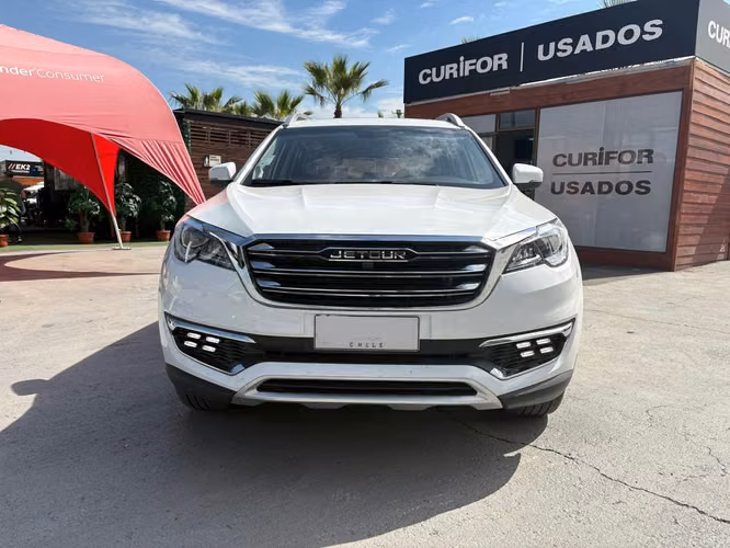 JETOUR X70 1.5 GLS MT - Imagen 7