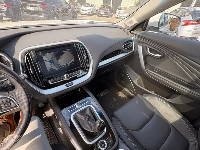 JETOUR X70 1.5 GLS MT - Imagen 13