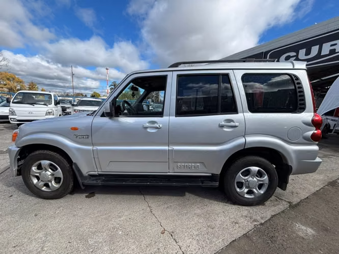 MAHINDRA SCORPIO 2.2 FULL TOUCH MT DIESEL - Imagen 4