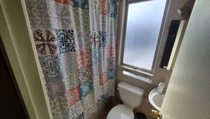 Hermosa Casa de 3 Pisos en Comuna de Maipu - Imagen 21