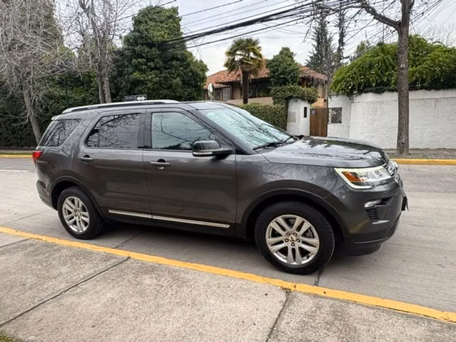 FORD EXPLORER EXPLORER XLT 4X2 - 2018 | 4549 - Imagen 9