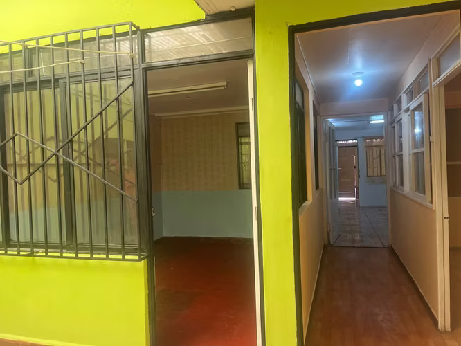 Venta casa sólida un piso en Población Juan Noé, Arica - Imagen 4