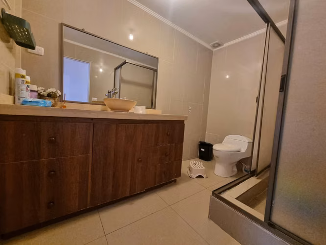Se vende maravilloso spa de lujo con casa independiente en su segundo piso a 17.000 UF - Imagen 29
