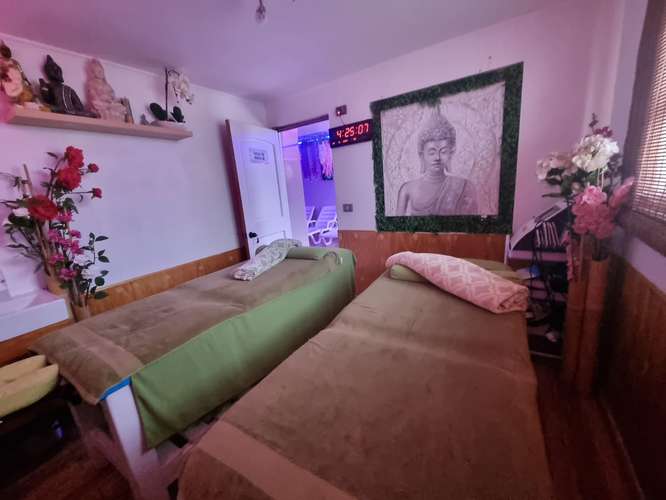 Se vende maravilloso spa de lujo con casa independiente en su segundo piso a 15.000 UF