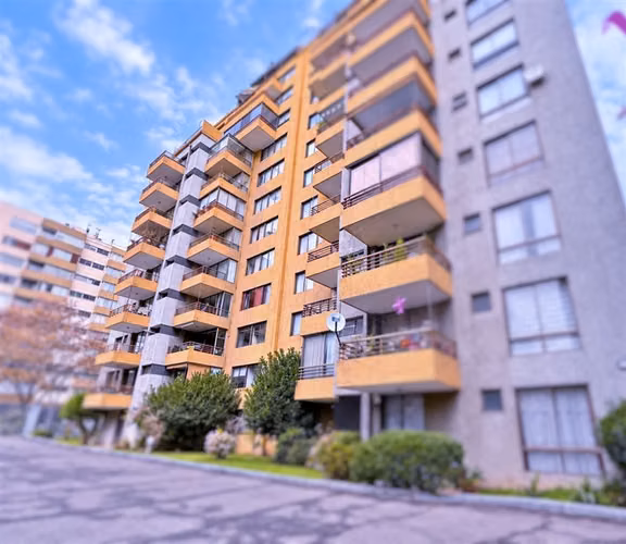 Arriendo 2D 2B Est y Bod en el corazón de Ñuñoa Metro L3y6 - Imagen 2
