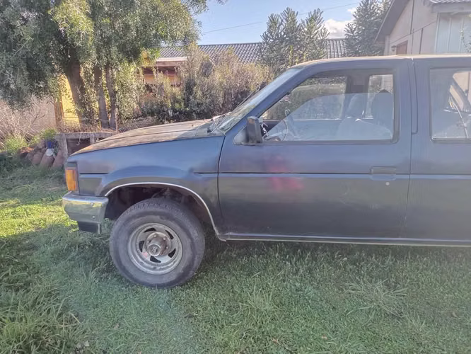 Camioneta D21 Nissan. - Imagen 3