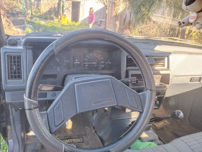 Camioneta D21 Nissan. - Imagen 4