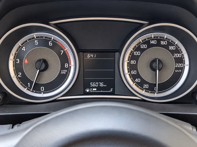 SUZUKI DZIRE SEDAN 1.2 GL - 2020 | 4667 - Imagen 9