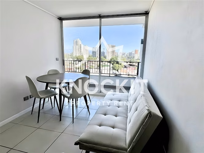 Arriendo Depto Amoblado con Balcón 2D1B en Quinta Normal - Imagen 2
