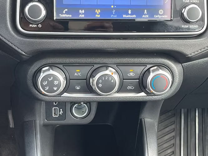 Nissan Versa 1.6 SENSE 4X2 MT 4P 2025 - Imagen 20