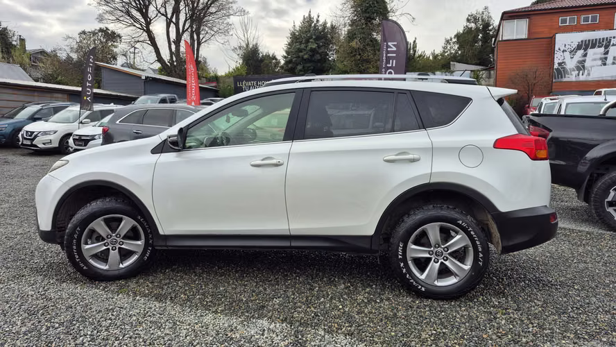 TOYOTA RAV4 2015 - Imagen 3