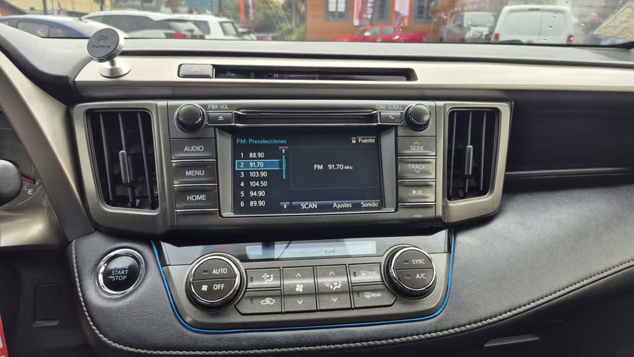 TOYOTA RAV4 2015 - Imagen 10