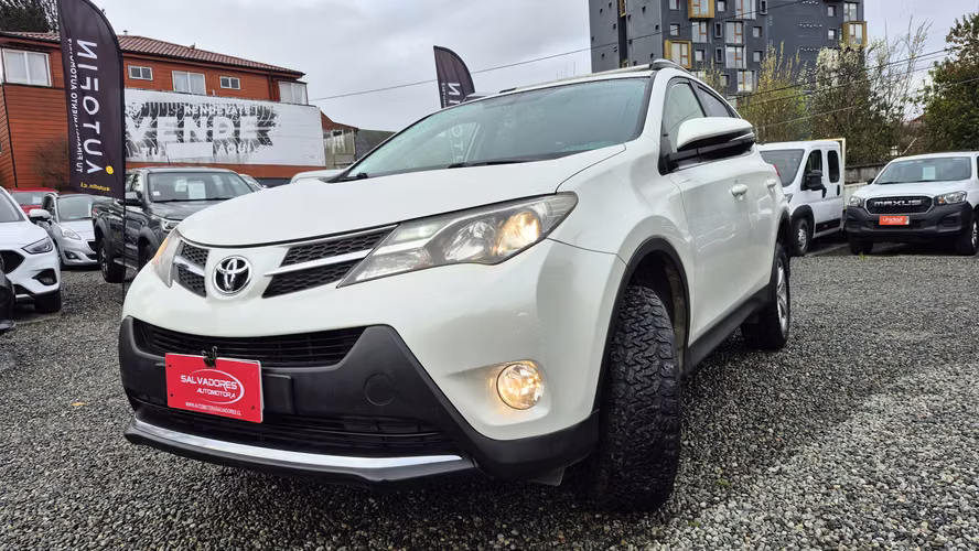 TOYOTA RAV4 2015 - Imagen 2