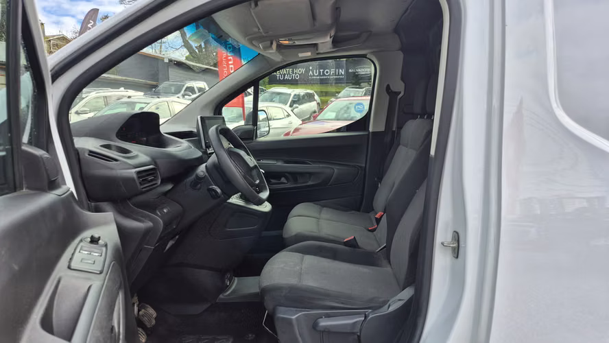 PEUGEOT PARTNER 2024 - Imagen 9