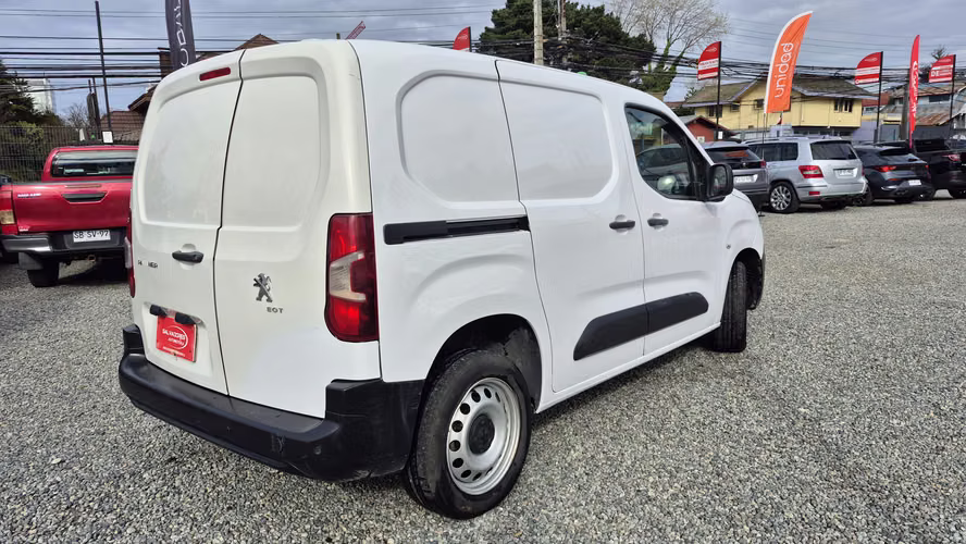 PEUGEOT PARTNER 2024 - Imagen 6