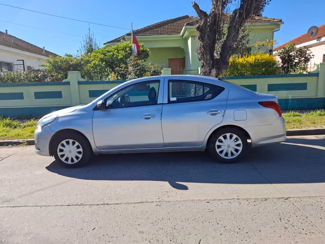 Nissan Versa 2020 1.6 - Imagen 5