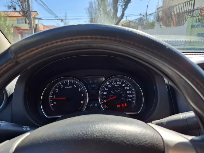 Nissan Versa 2020 1.6 - Imagen 9