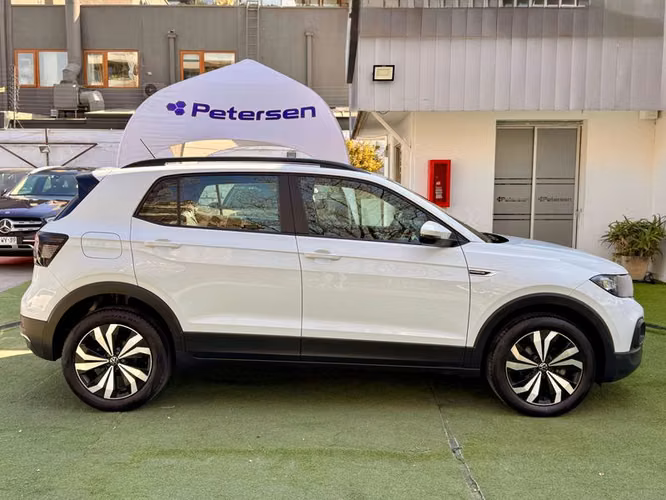 VOLKSWAGEN T-CROSS 1.0 TSI AT COMFORTLINE (RADIO 6,5\) - 2024 | 4653 - Imagen 8
