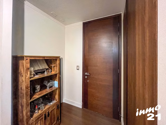Depto En Condominio Barrio Inglés - Av. Los Conquistadores - Imagen 2