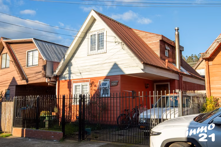 Casa Remodelada En Pasaje Cerrado - Villa San Andrés - Imagen 4