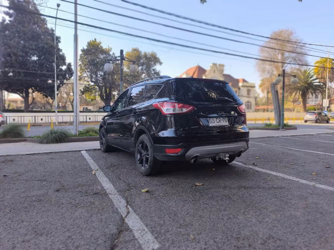 Ford Escape 2014 2.0 4x4 cuero excelente estado - Imagen 8