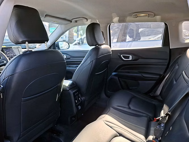 JEEP COMPASS 2024 - Imagen 13