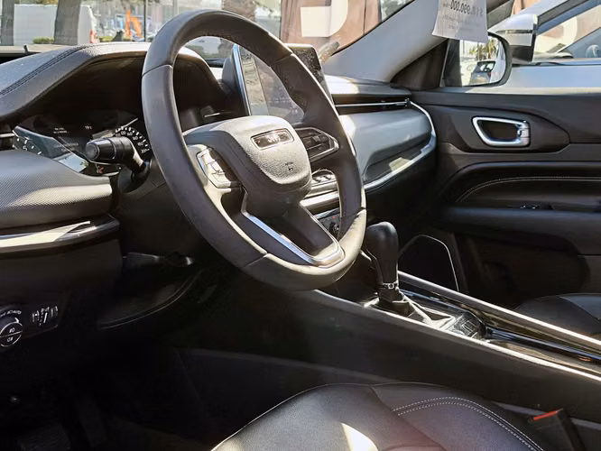 JEEP COMPASS 2024 - Imagen 10