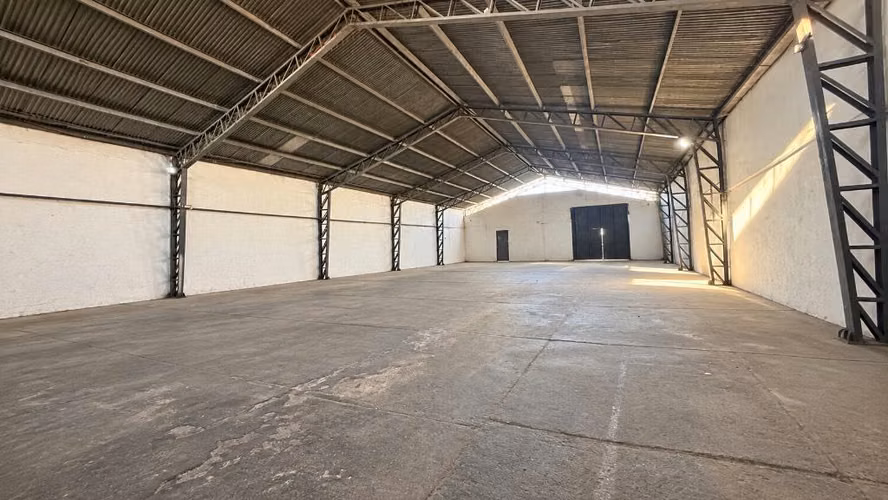 ARRIENDO GALPÓN 700 m2