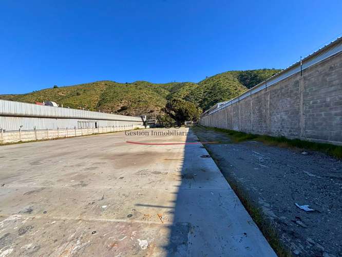 Vass Arrienda Amplio Terreno Zona Industrial El Salto Viña