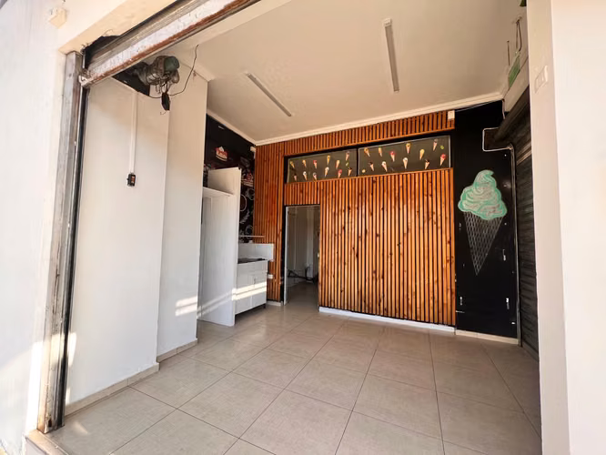 ARRIENDO LOCAL COMERCIAL ESQUINA HEROES - Imagen 7