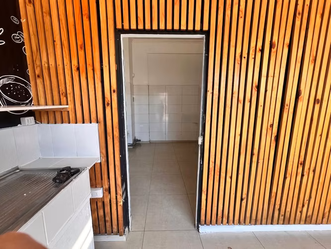 ARRIENDO LOCAL COMERCIAL ESQUINA HEROES - Imagen 14