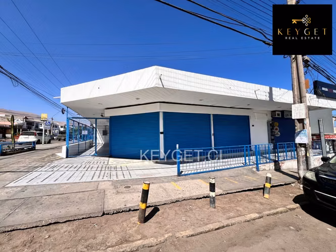 ARRIENDO LOCAL COMERCIAL 253 MT2 SECTOR SUR - Imagen 4