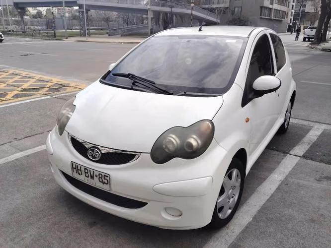 Se vende BYD f0