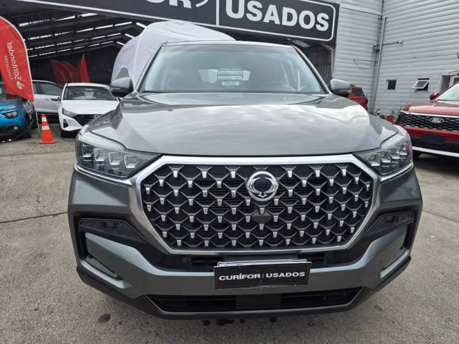 SSANGYONG REXTON 2.0 STD AT - Imagen 8
