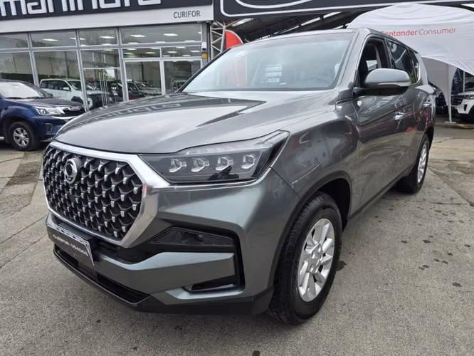 SSANGYONG REXTON 2.0 STD AT