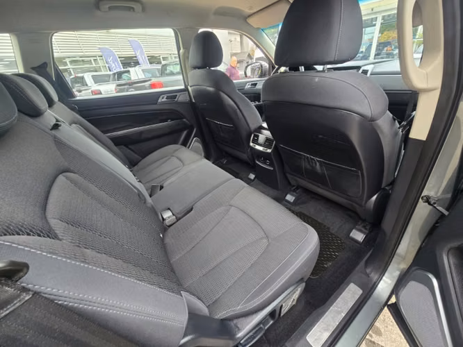 SSANGYONG REXTON 2.0 STD AT - Imagen 14