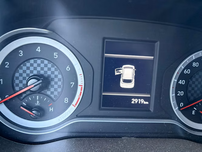 HYUNDAI GRAND I10 1.2 HB PLUS FL MT - Imagen 6
