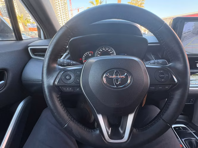 TOYOTA COROLLA CROSS 2.0  SEG AT