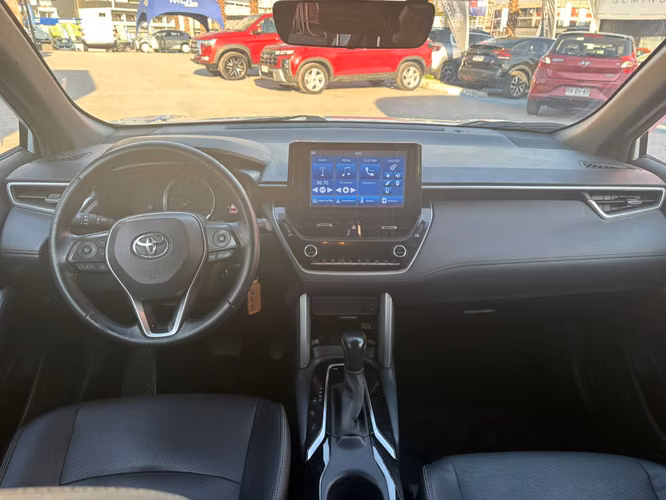 TOYOTA COROLLA CROSS 2.0  SEG AT